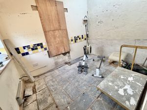 Photo 58- click for photo gallery